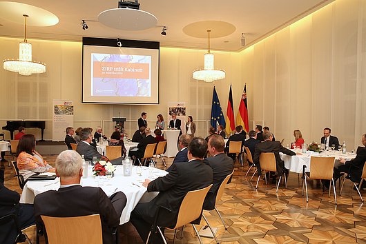 Impressionen von der Veranstaltung ZIRP-Mitglieder treffen Kabinett