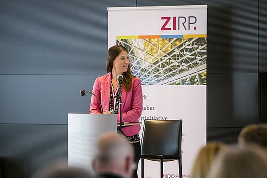 Impressionen der Veranstaltung ZIRP um 8: Arbeitsmarkt in Bewegung